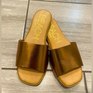 Rose gold slides